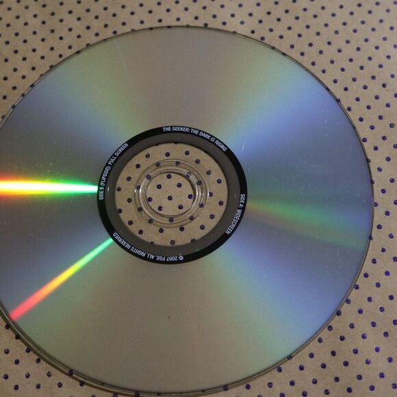 The Seeker The Dark is Rising DVD DISC ONLY - Picture 1 of 2